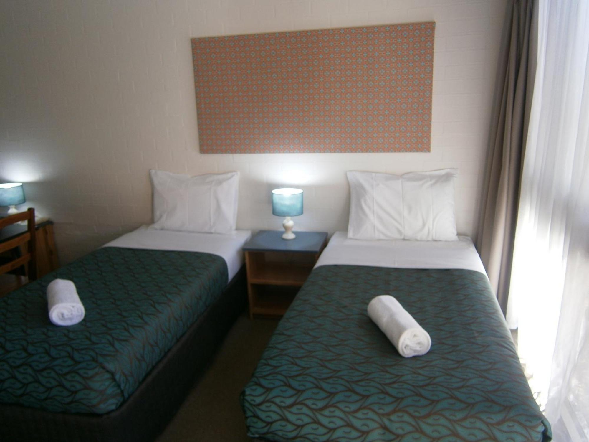 Winsor Park Motor Inn Олбері Номер фото
