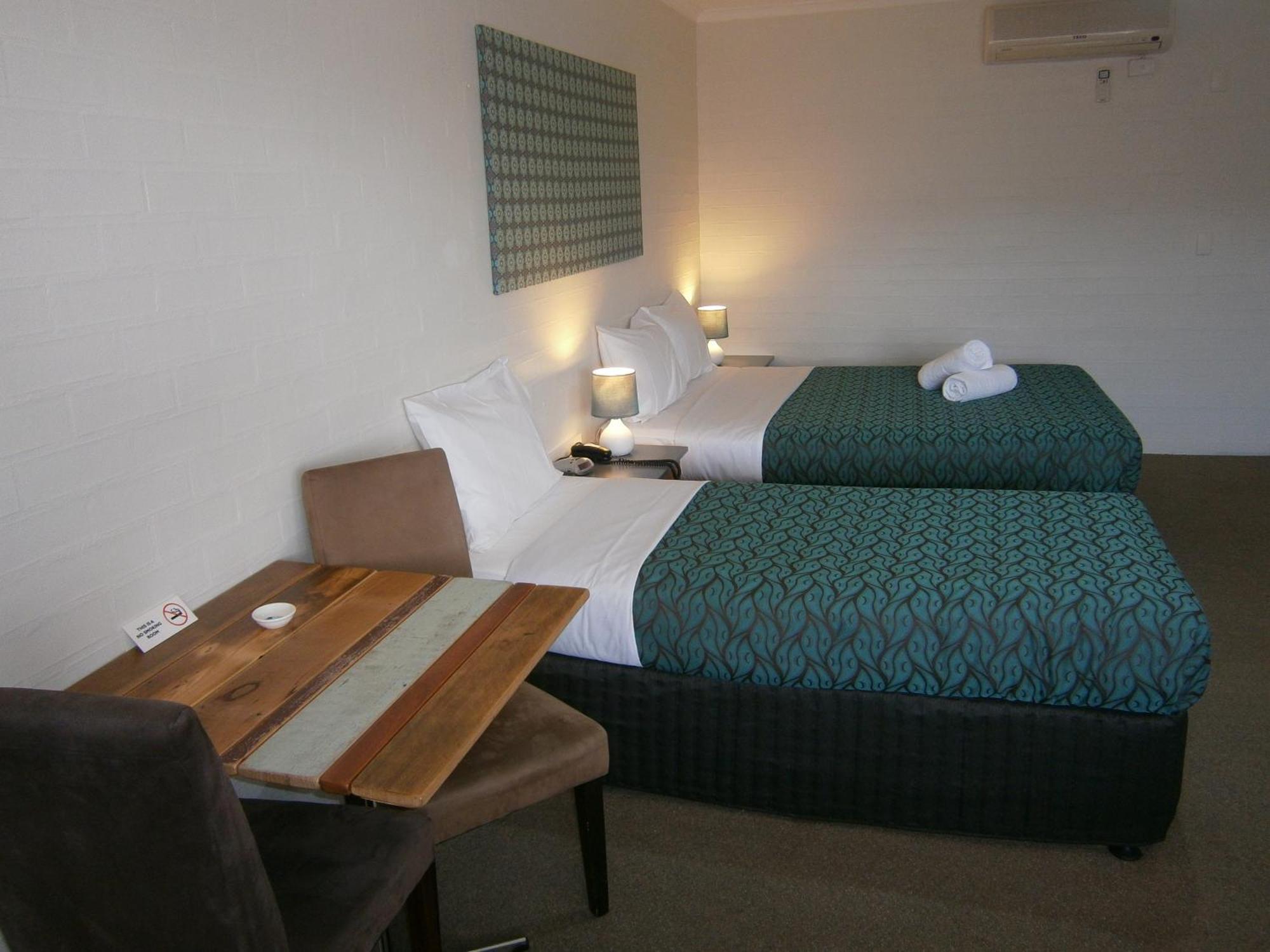 Winsor Park Motor Inn Олбері Номер фото