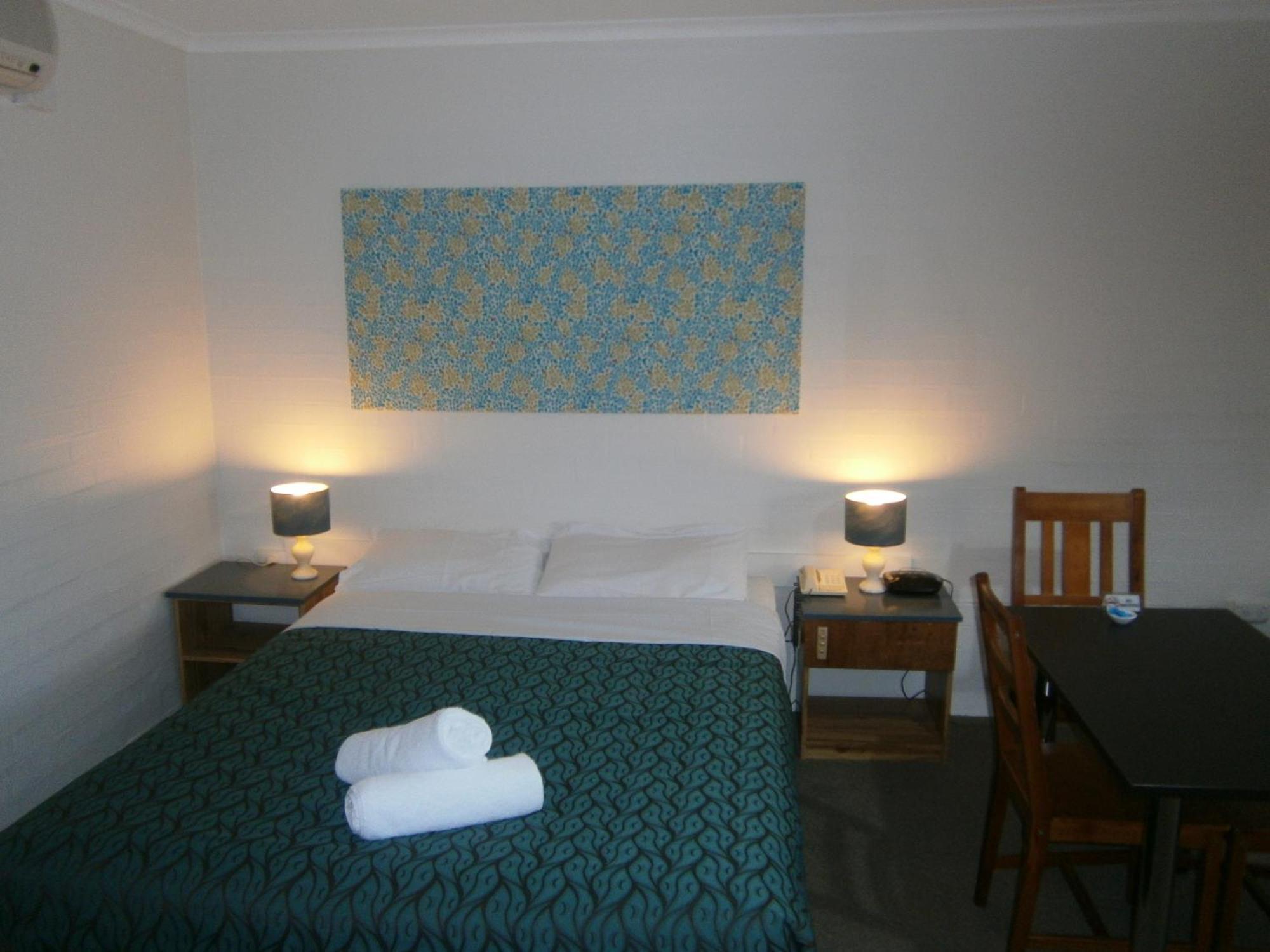 Winsor Park Motor Inn Олбері Номер фото